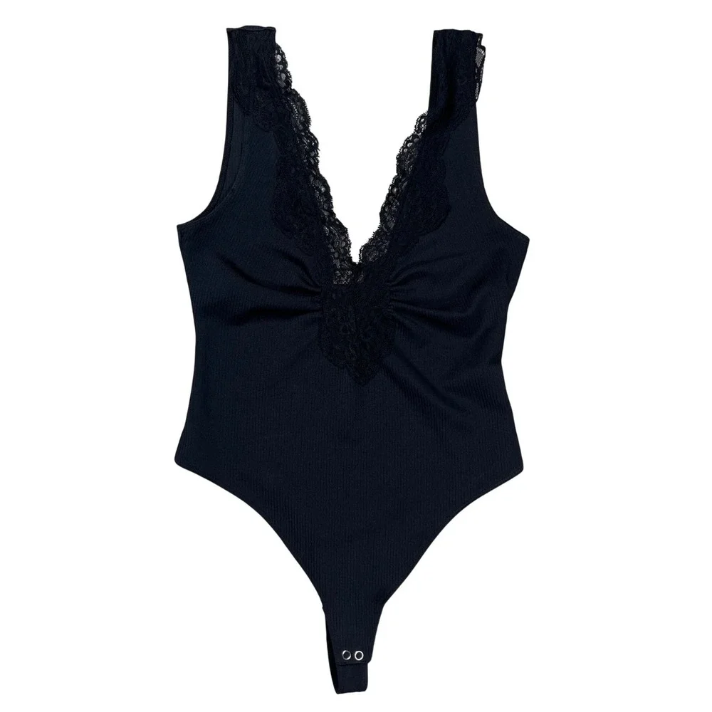 Free People Intimately First Call Bodysuit Womens Small Black Lace Trim‎ V-Neck